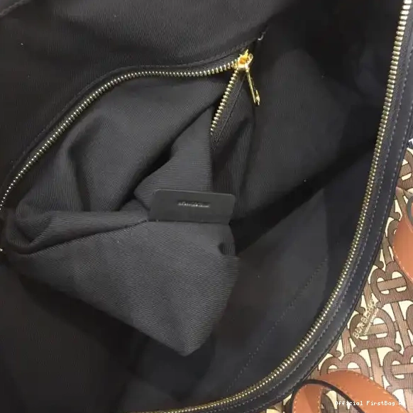 Official FirstBag Ru BAG BARREL BURBERRY 0514